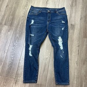 Blue denim jeans size 2X distressed ripped super cute
